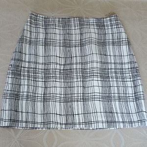 LOFT White And Black Lines Skirt